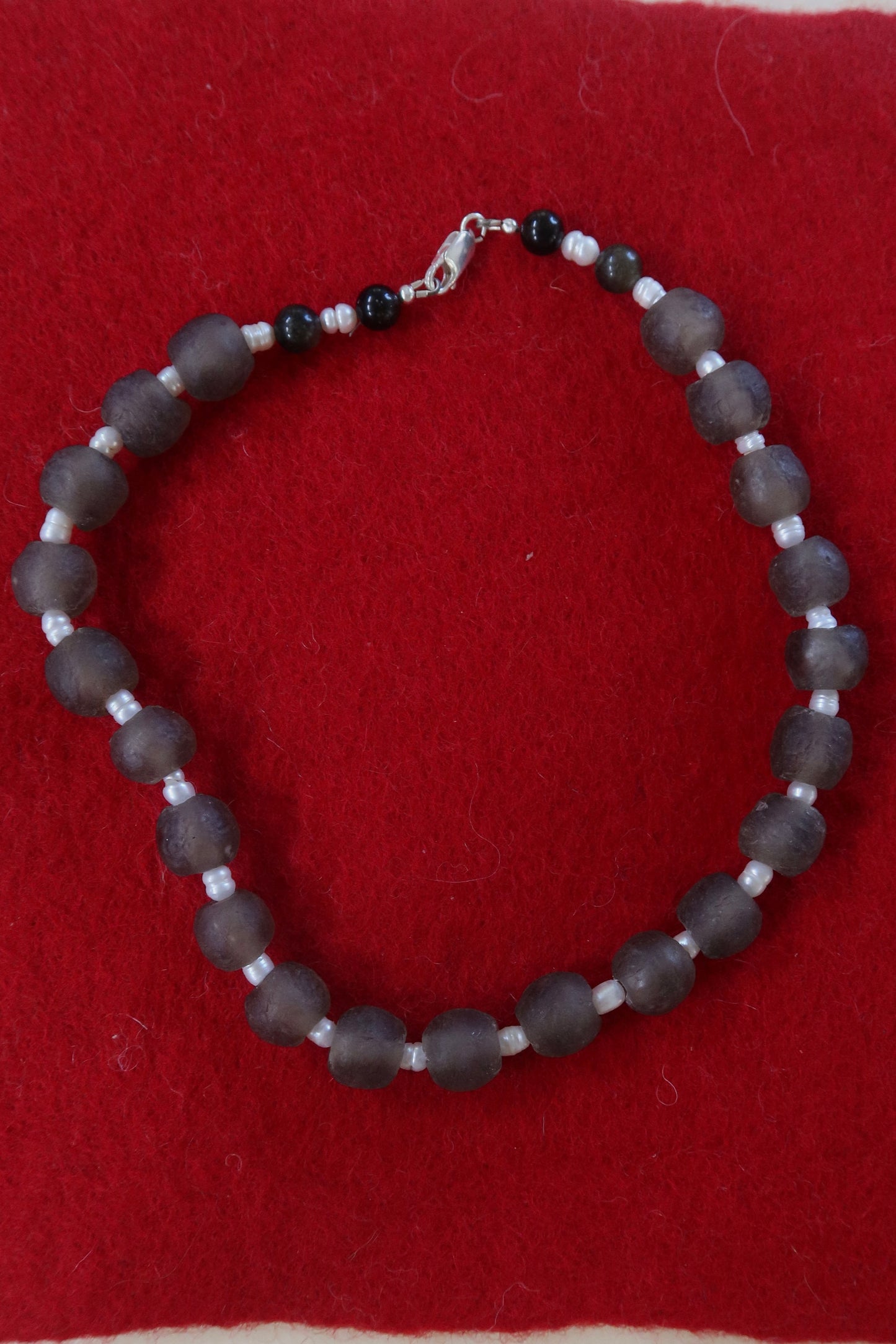 Bead 32